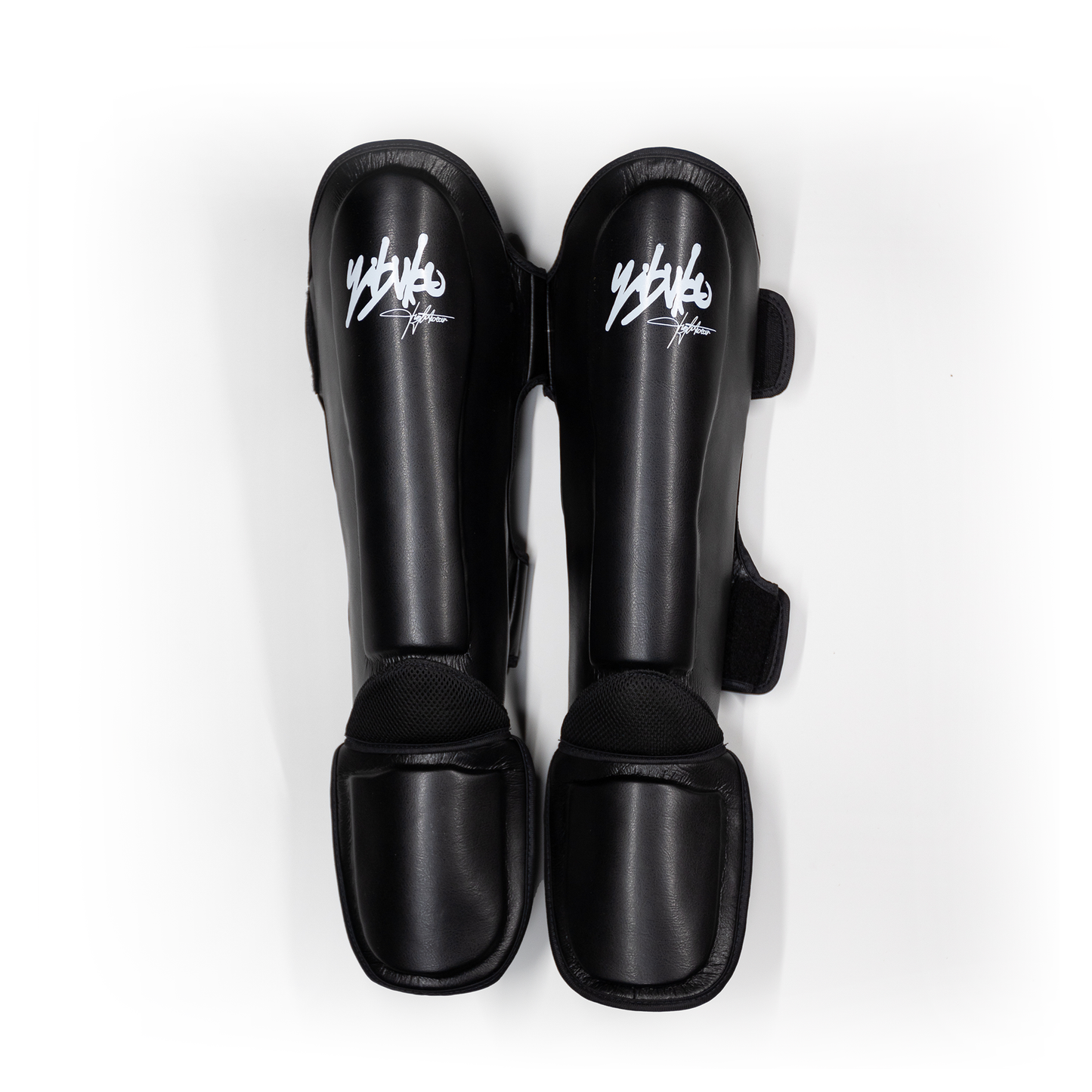 YIBUKO SHINGUARDS - black
