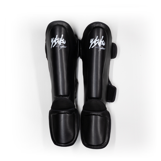 YIBUKO SHINGUARDS - black